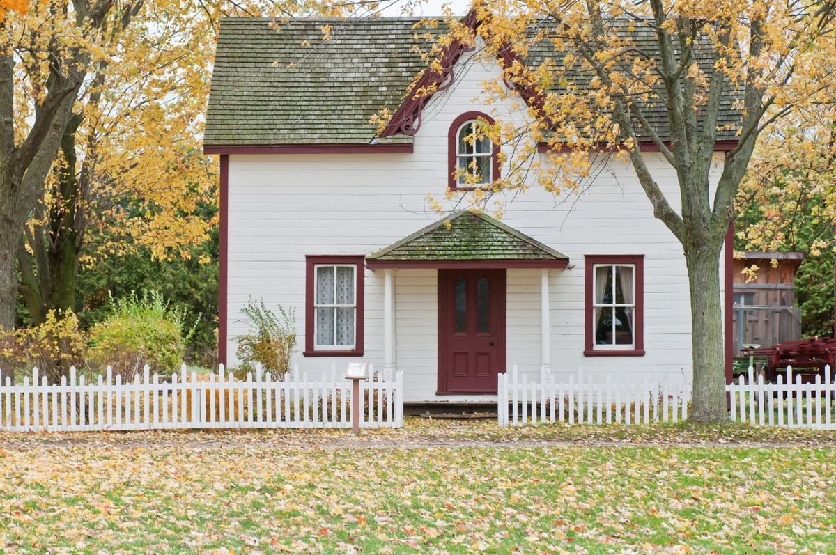 Before the Snow Flies: An Ice Dam and Gutter Checklist for Waterloo Homes